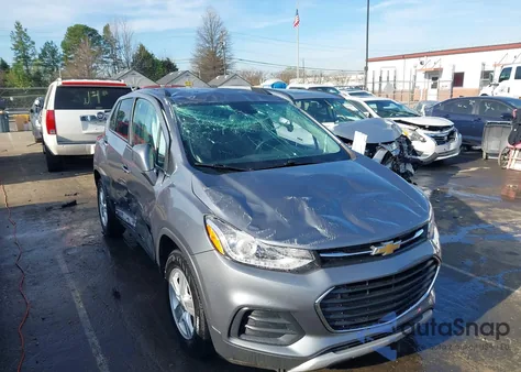 2020 Chevrolet Trax Fwd Lt z USA, uszkodzony, nr VIN 3GNCJLSB3LL320390